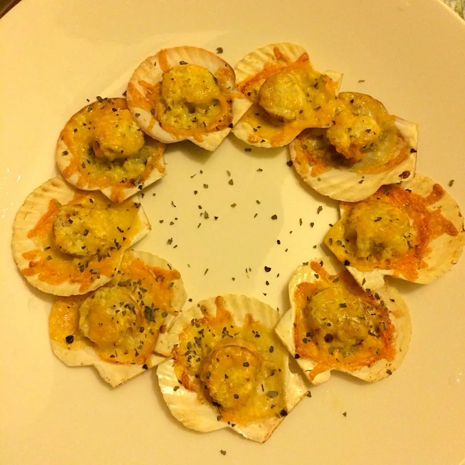 Baked Scallops with garlic and cheese|Kath Kanekoさん