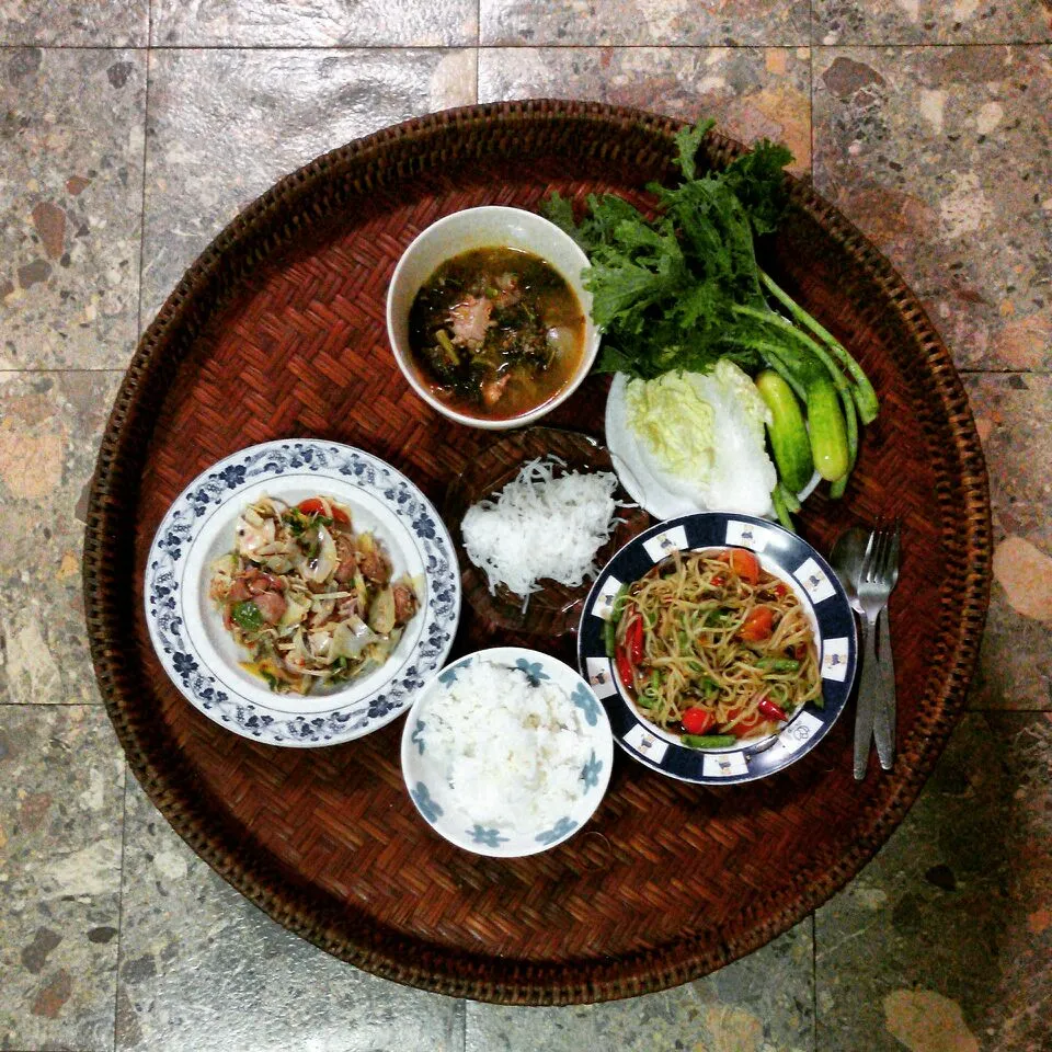 Let's enjoy ;) #Thai #Salad 
Thai food|papraewさん