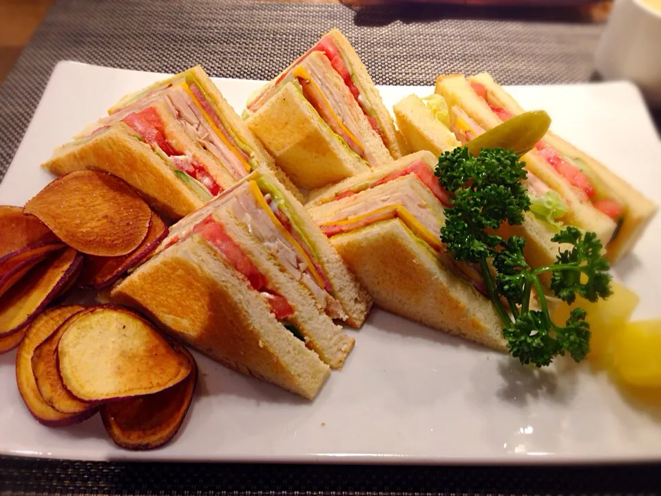 Clubhouse Sandwich (Chicken)|chan mitsuさん