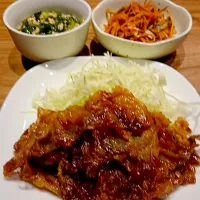 豚肉の韓国風照り焼きと人参と舞茸のナムルと小松菜そぼろあんかけ|あやかさん