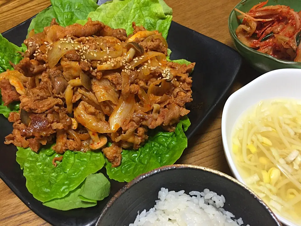 돼지 주물록&콩나물국★豚肉の辛みそ炒め&豆モヤシのスープ|ちもこさん