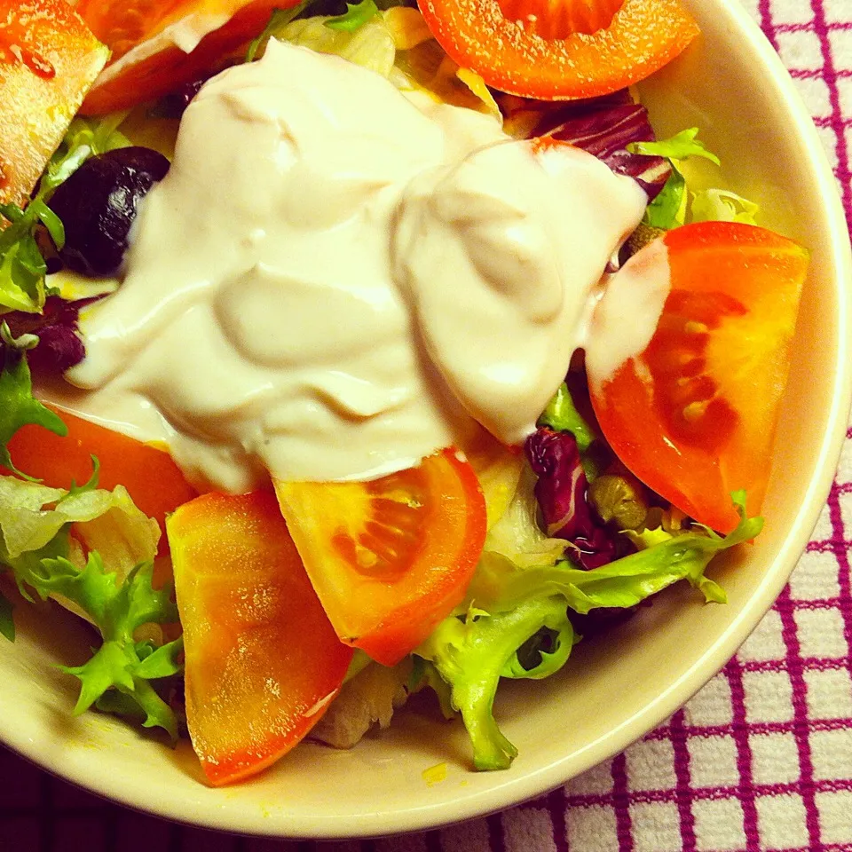 Strawberry Yoghurt salad with black olive and capers|Setsuさん