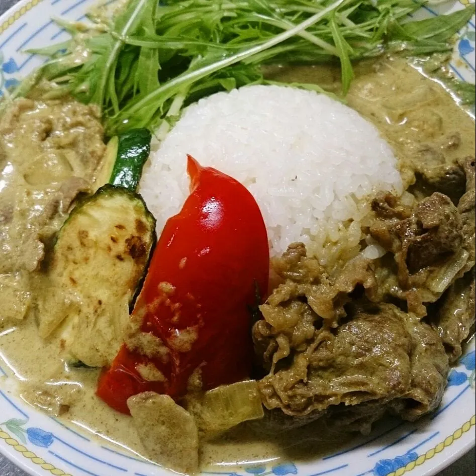 Spicy beef green curry..hot|roseさん