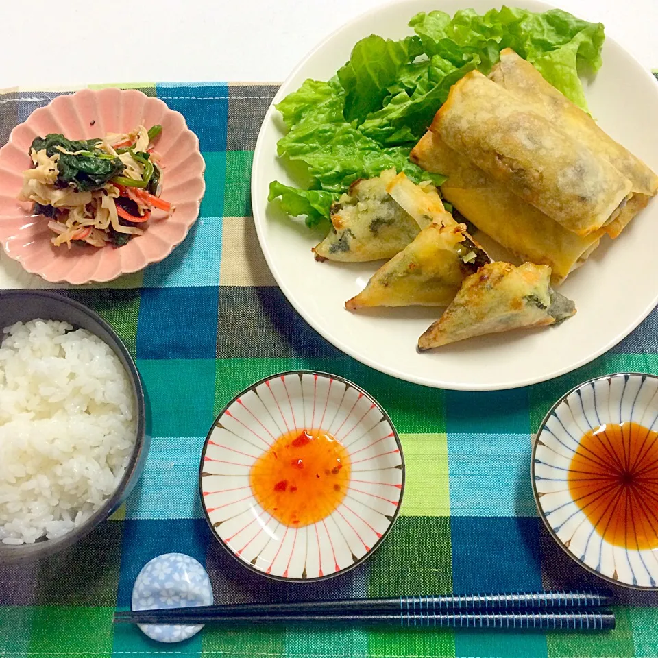 ＊旦那さんの晩御飯＊ご飯・海老とほうれん草のチーズ春巻き・豚と茄子のピリ辛春巻き・鶏ササミとほうれん草のナムル|髙榮 杏奈さん