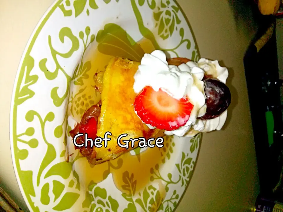 pancake nutella whip cream|grace flambertさん