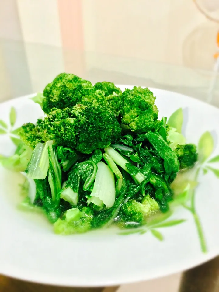 Stir fry mustard brocoli|wu lan lieさん