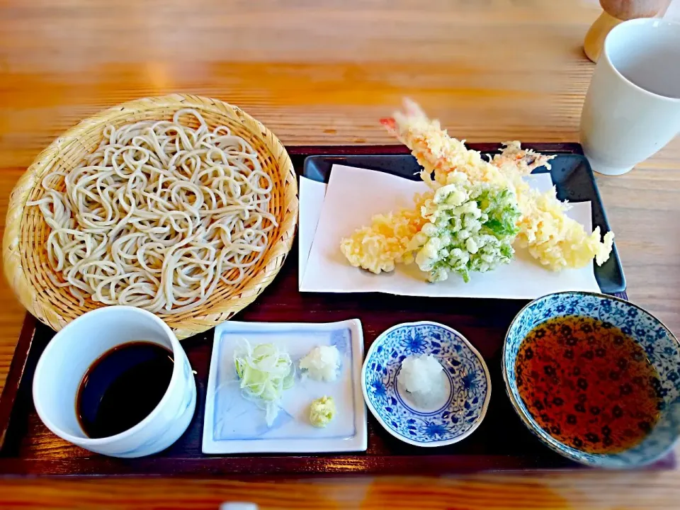 ざる蕎麦と 海老天単品♪|yokoさん