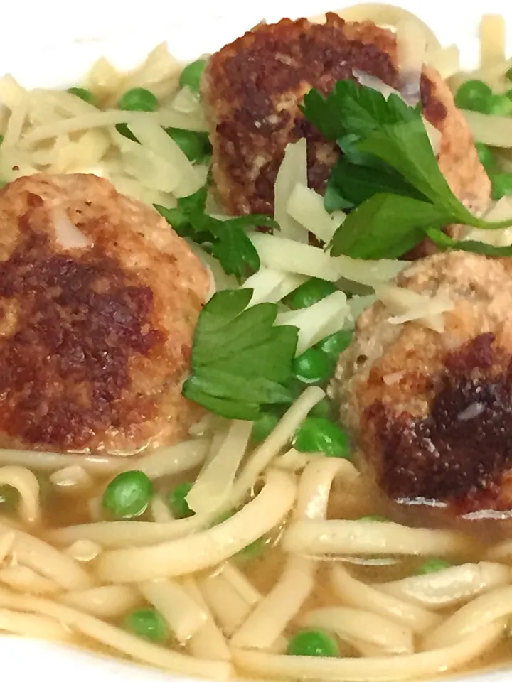 Pork and Ricotta Meatballs w fresh peas|lori anneさん