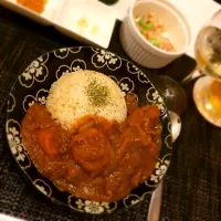 Snapdishの料理写真:スペアリブカレー♡|ｶﾜﾊﾗｶｽﾞﾖさん