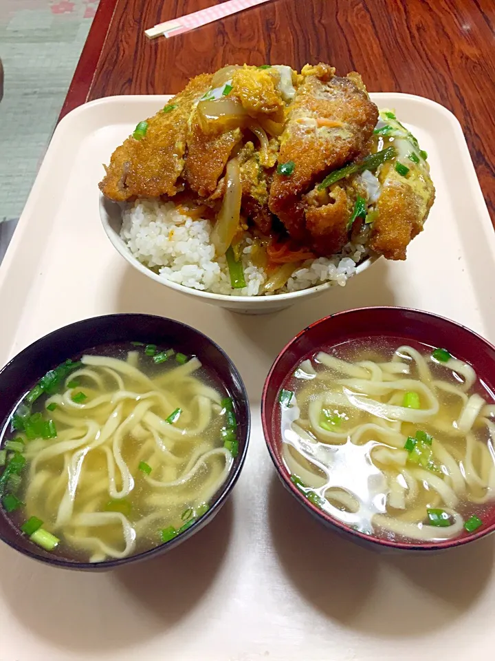 「波布食堂」カツ丼沖縄そば小付き(特別オマケでもう一つ)|TORUさん