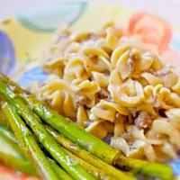 Snapdishの料理写真:Beefy noodles #beef #Noodles 

Go to: http://thecookingjourno.com/beefy-noodles-recipe/ for recipe & instructions|Hans Davidさん