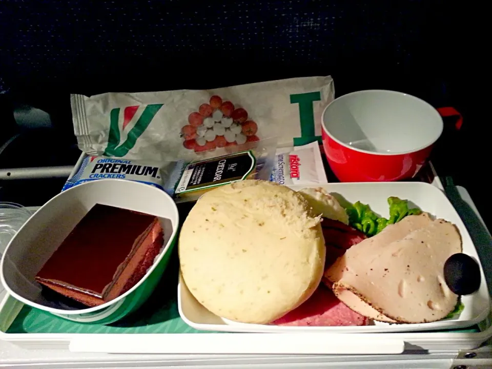 アリタリア航空 機内食|토모코さん