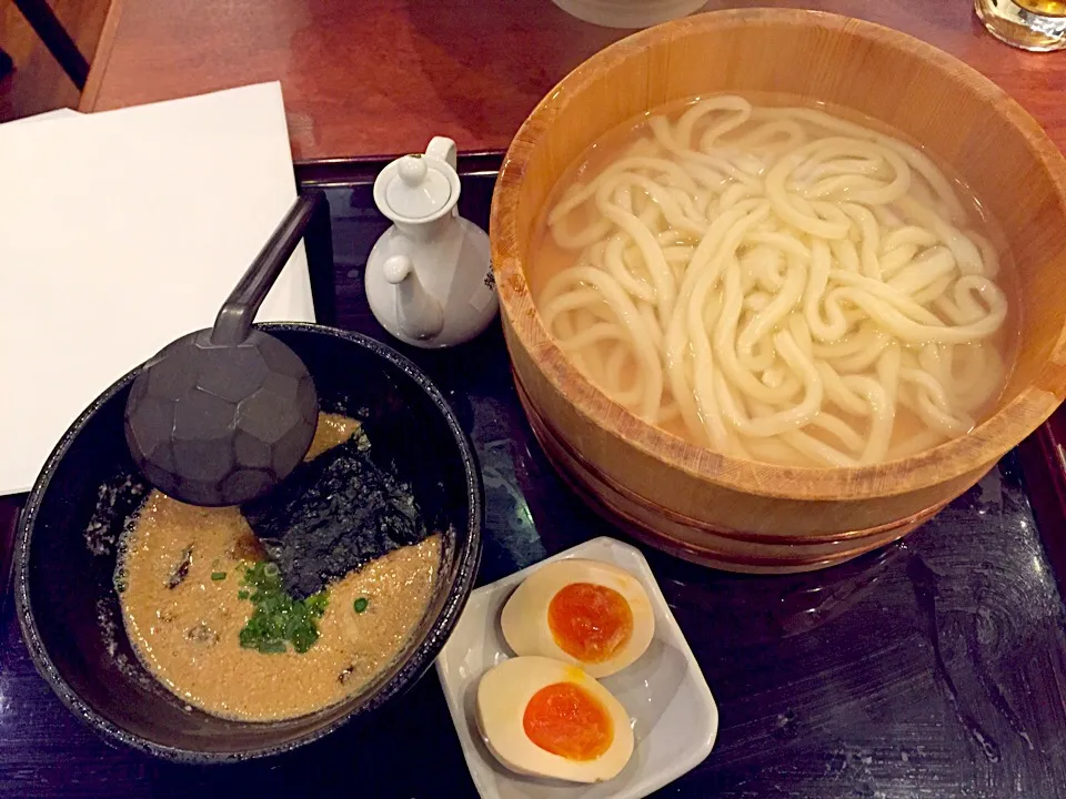 豚角煮と煮玉子のゴマだれつけうどん（温）|futuregirlさん