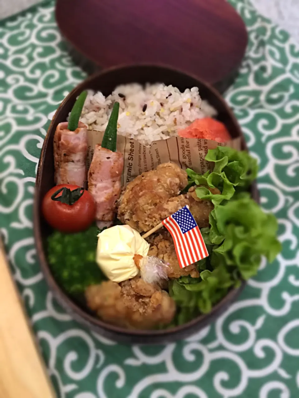 カラアゲ弁当|Hajime Oomuraさん