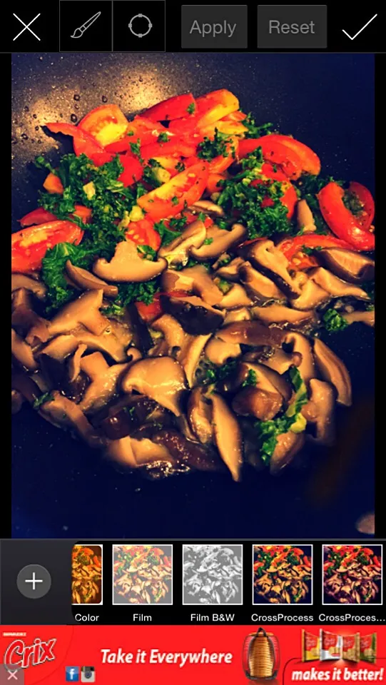 veggie prep..mushroom and tomatoes tossed with kale|kavita maharajさん