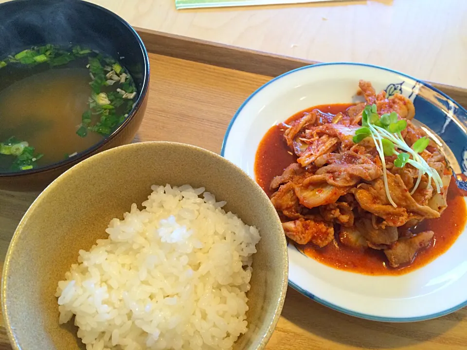 豚キムチ定食|ぴっぱーさん