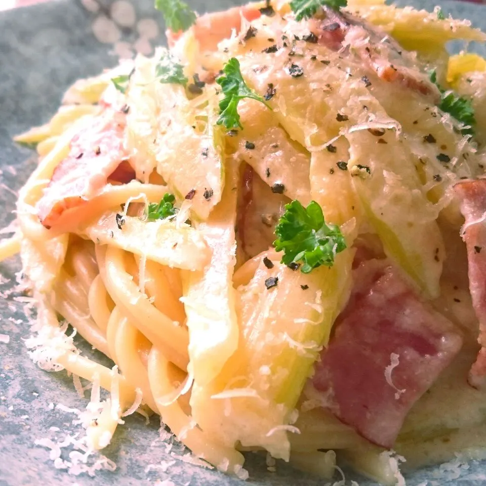 セロリとベーコンのクリームチーズパスタ!!!!!|annaさん