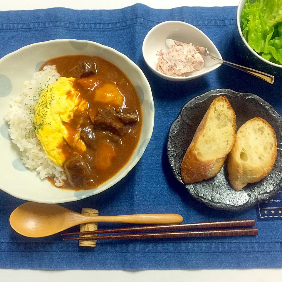 ＊旦那さんの晩御飯＊ビーフシチューオムレツ添え・コンビーフとクリームチーズのディップ|髙榮 杏奈さん