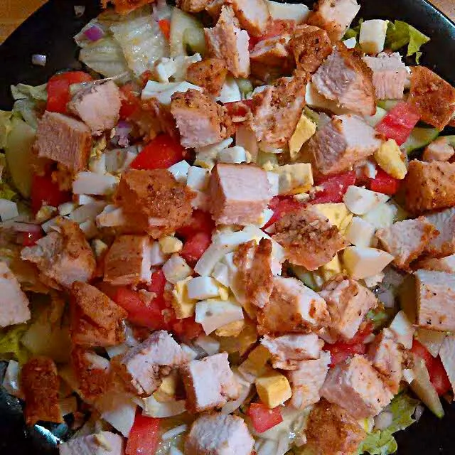 #Chicken #Salad from the Our Lady of the Lake Hospital Cafe 😚😆😚I Love these Hearty Salads #Lunch #Healthy #Vegetable 🌟 🌟 🌟|Alisha GodsglamGirl Matthewsさん