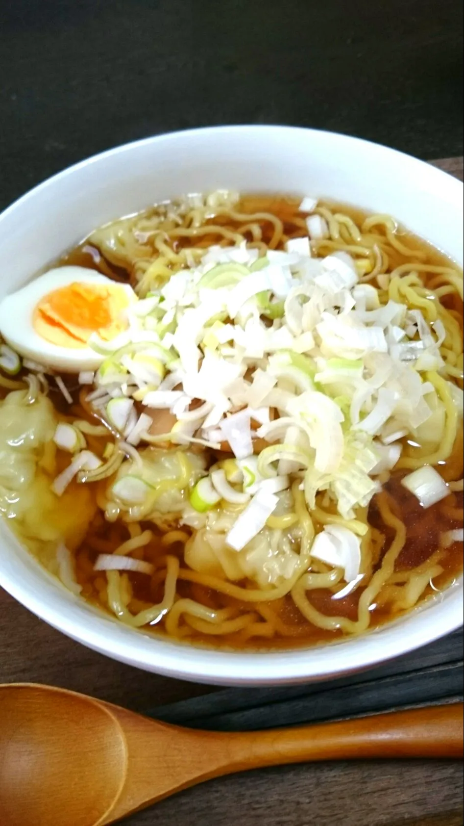 ワンタン麺|めぐまげさん