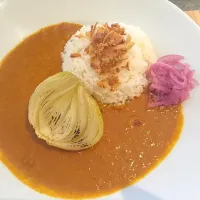 丸ごと玉ねぎのカレー|メグミンさん