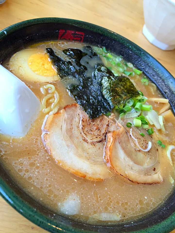 Snapdishの料理写真:ちりめん亭の極みラーメン|もにもにかさん