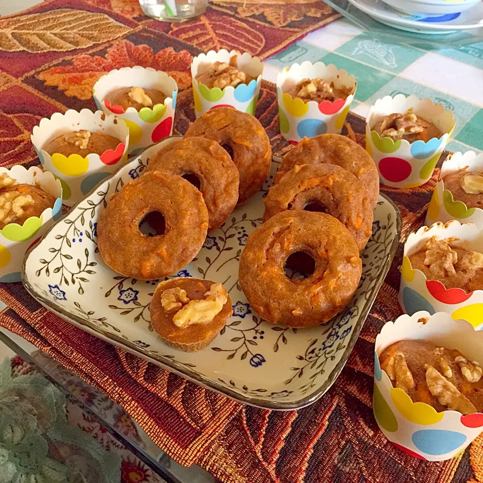 Snapdishの料理写真:carrot donuts and walnut carrot muffin|Rhodalyn Izza Tさん