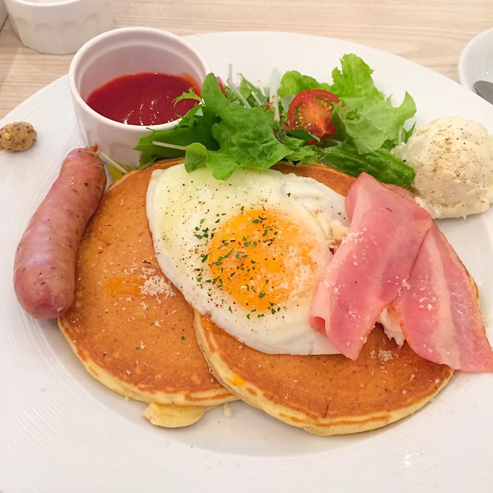 Pancake with some veges;)|Eri Viviさん