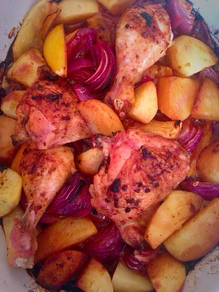 Chicken with lemon, cumin , red onions and potatoes|Francescaさん