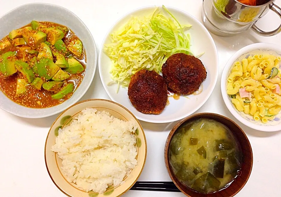 メンチカツ定食|よっつん(ღ˘⌣˘ღ)さん