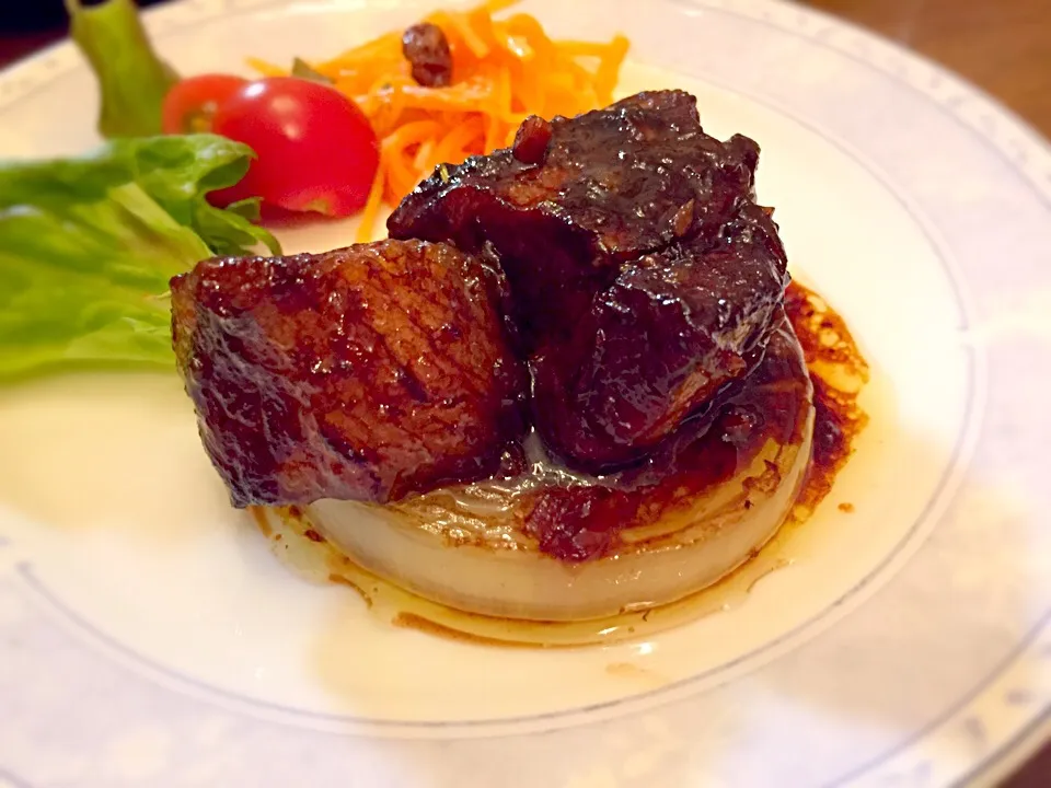 Snapdishの料理写真:あゆ♡さんの料理 柚子香る♪豚バラ肉のバルサミコ酢煮♡|Ayaさん