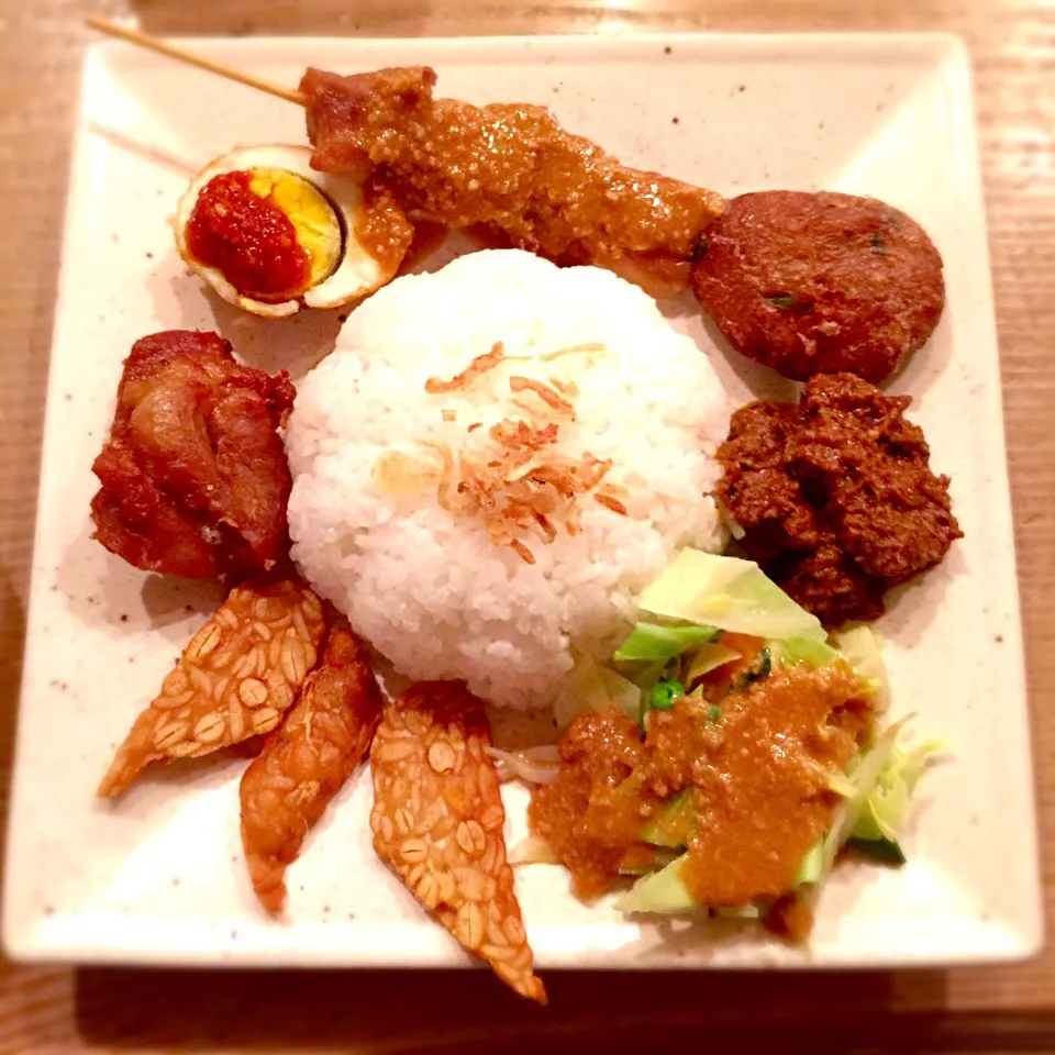 Nasi Campur di Sama Sama|senseki22さん