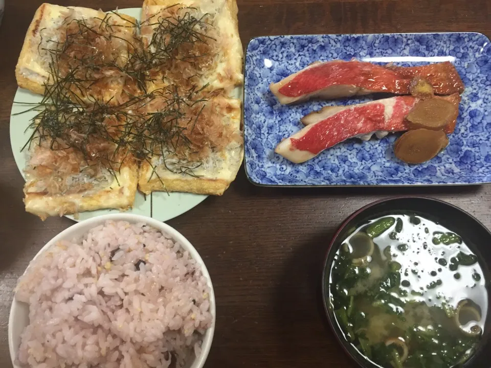 朝食|アクちゃんさん