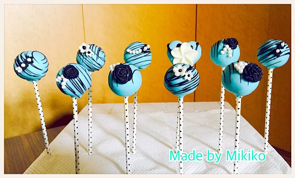 Tiffany blue cake pops|マダァムMikikoさん