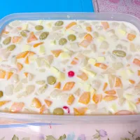 creamy fruit salad for dessert...👍|HuRt Saradponさん