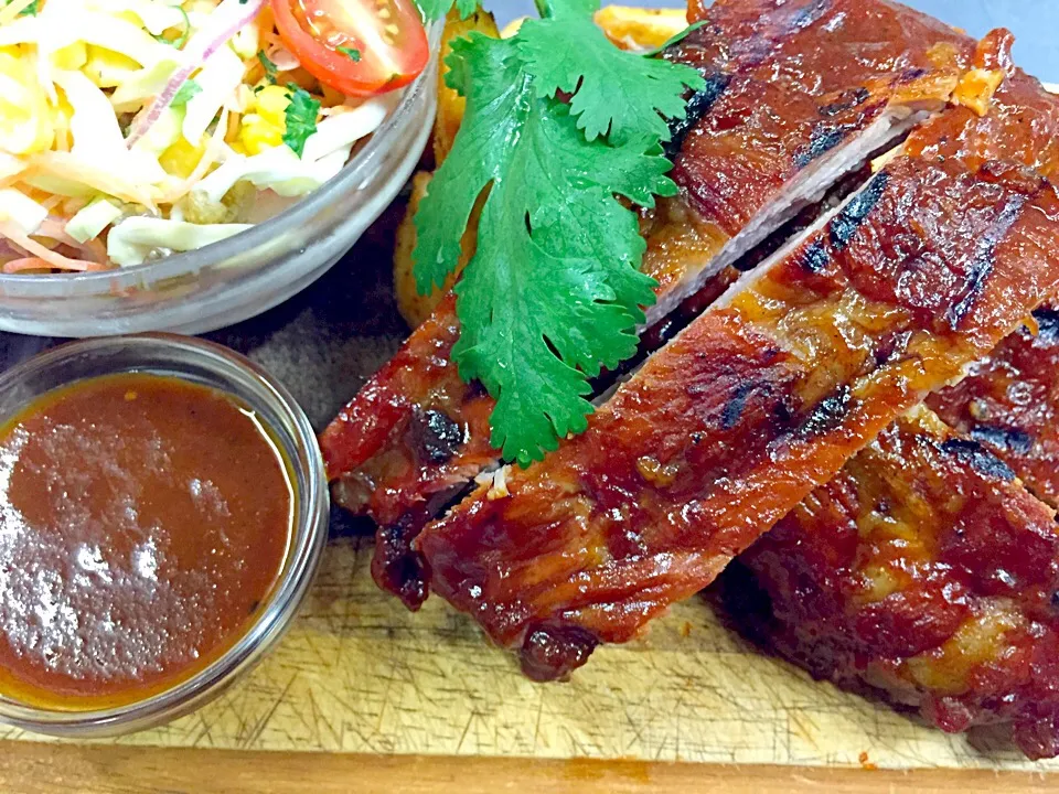 BBQ pork ribs, special slaw|Michael Kohlさん