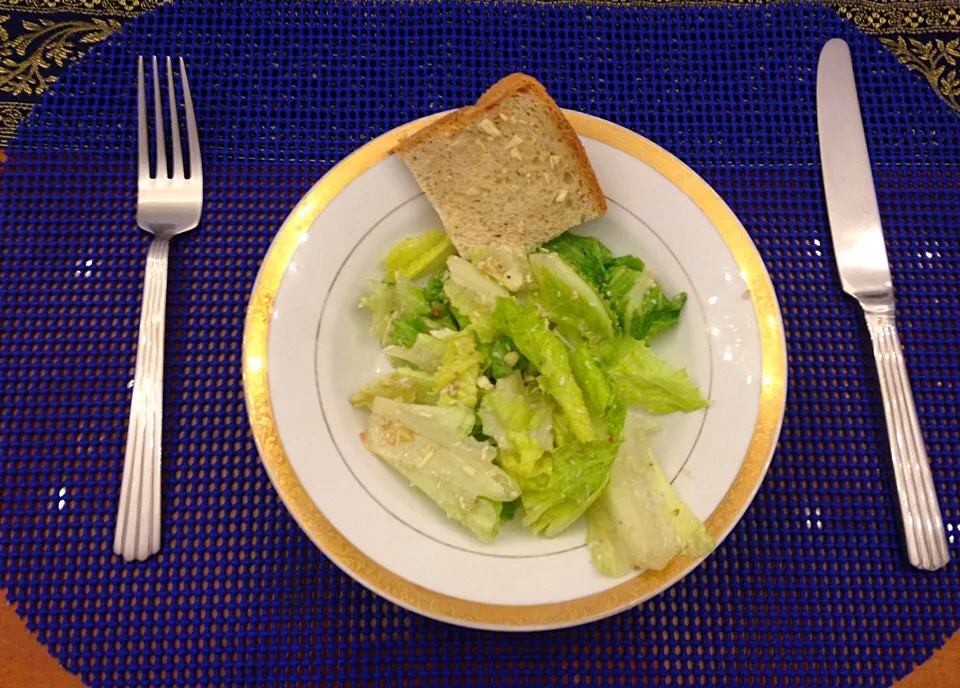 Snapdishの料理写真:Caesar salad|Sanaeさん