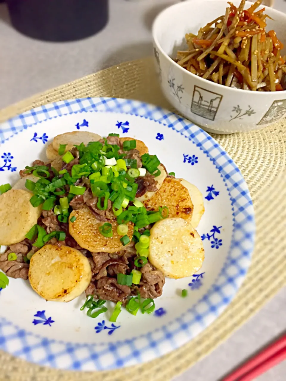 山芋と牛肉炒め・きんぴらごぼう|honeyhinaさん