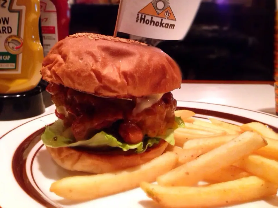 Hohokam Burger (Chili, Cheddar and Jalapeño)|chan mitsuさん