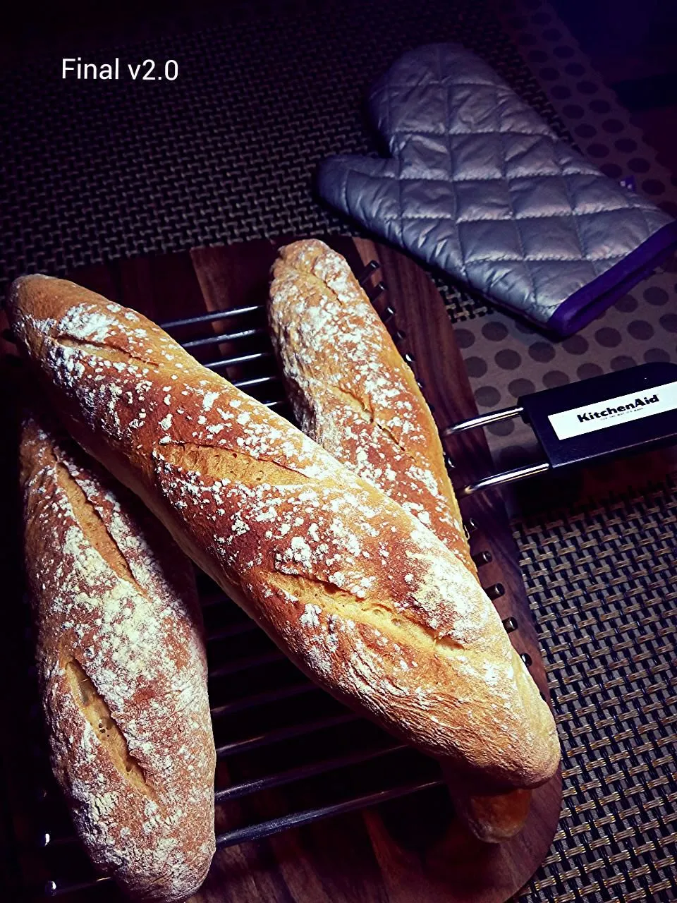 I m learning how to make baked French bread.|Gavin Wong (香港の人々)さん