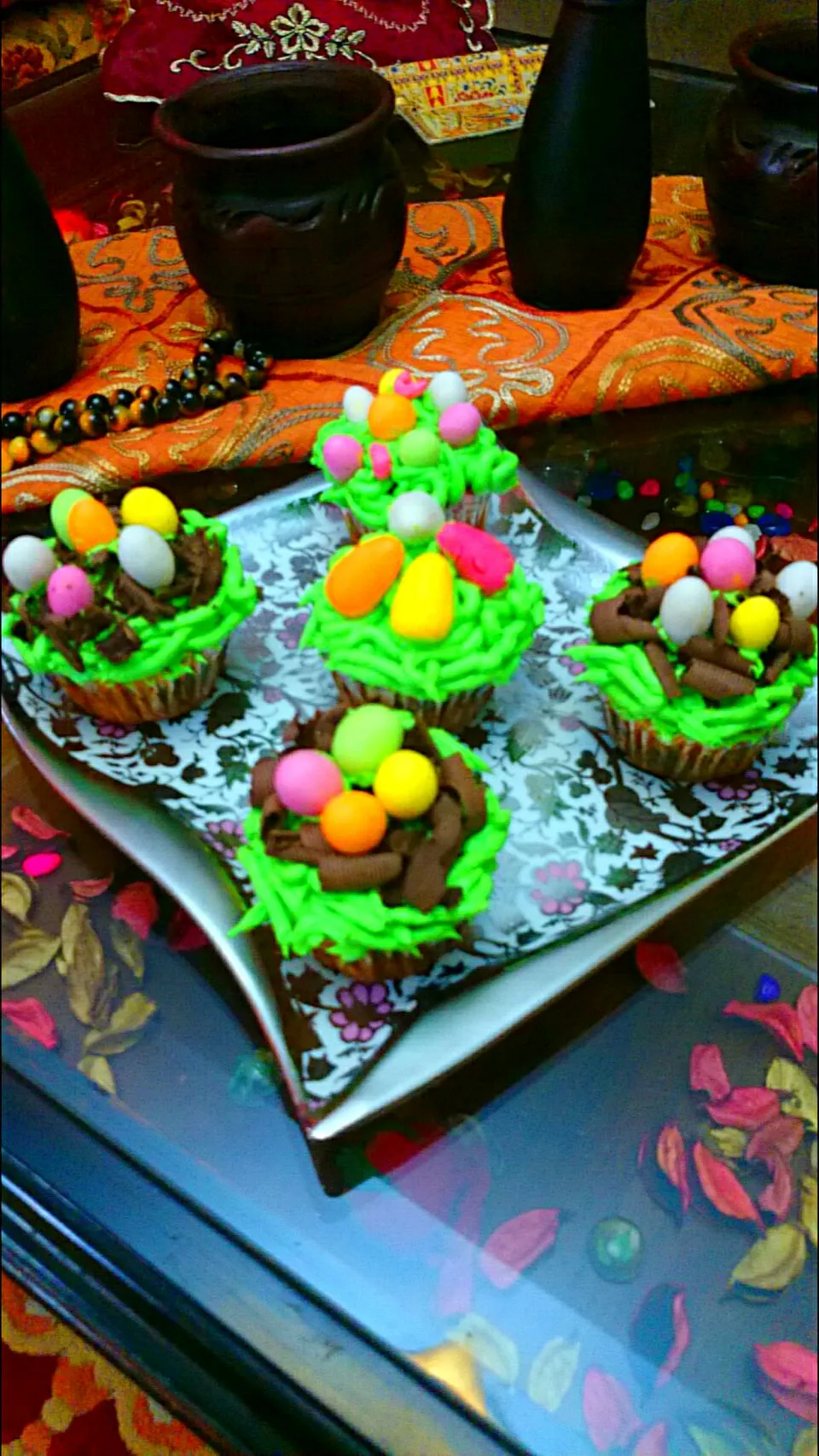 eggs cupcakes for Easter|abeer abo bakrさん