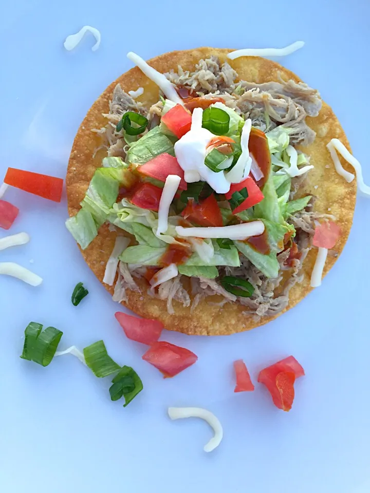 Green Chili Pork Tostadas|lindsay robesonさん