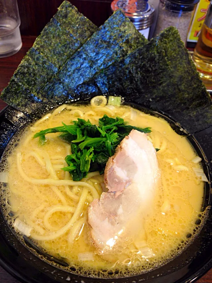 せんげん家・醤油ラーメン🍜|ゆうじ.さん