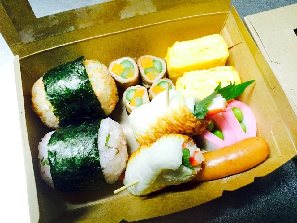 Snapdishの料理写真:お花見弁当|ayk.oさん