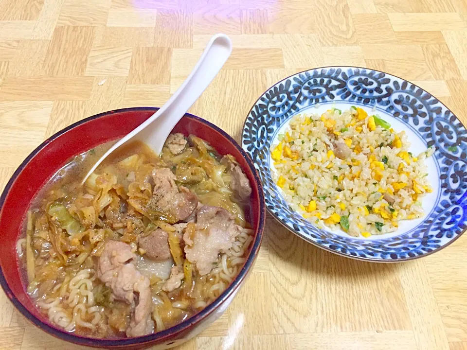 スタミナ醤油ラーメン・半炒飯|Tarou  Masayukiさん