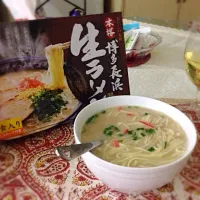 やまやとんこつラーメン|Jiani Huangさん