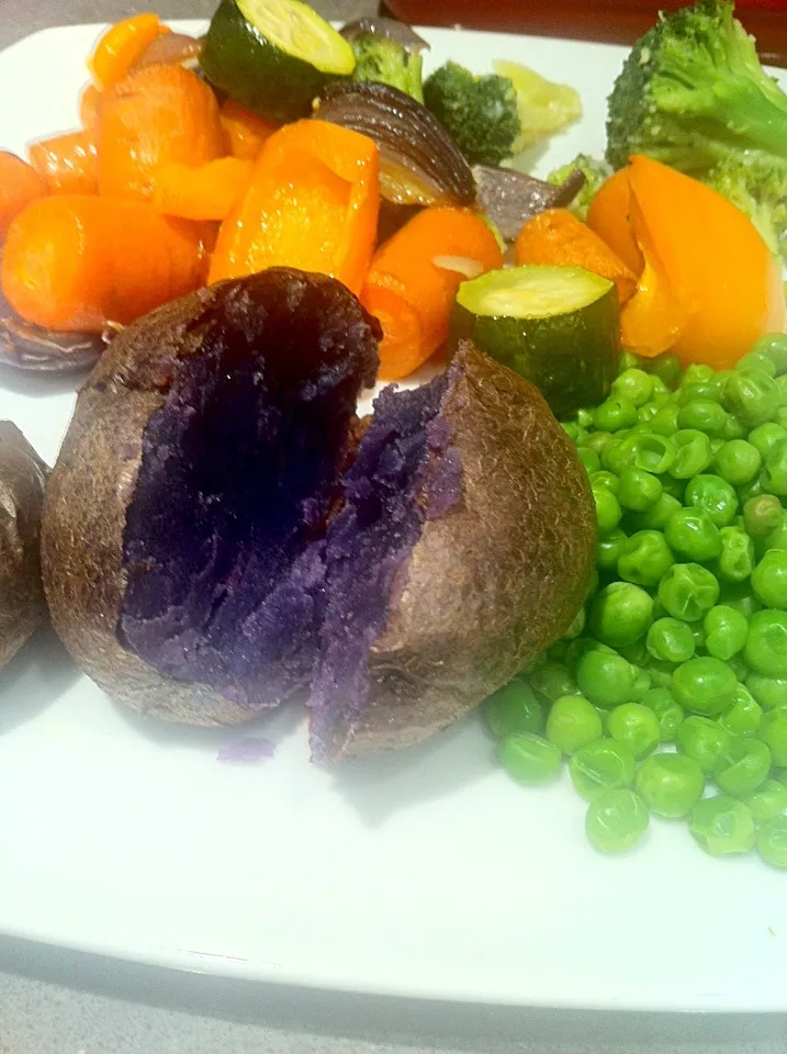 Vegetarian dinner - with purple potatoes for higher potassium and other vitamins!|🍓Jolejo🍓さん