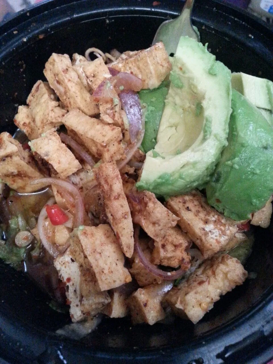 spicy tofu yum nua salad with avocado added.|Polly Gelfusoさん