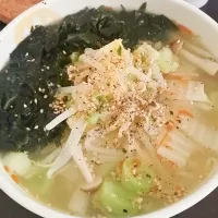 ワカメたっぷり塩ラーメン♪|etzco sasakiさん