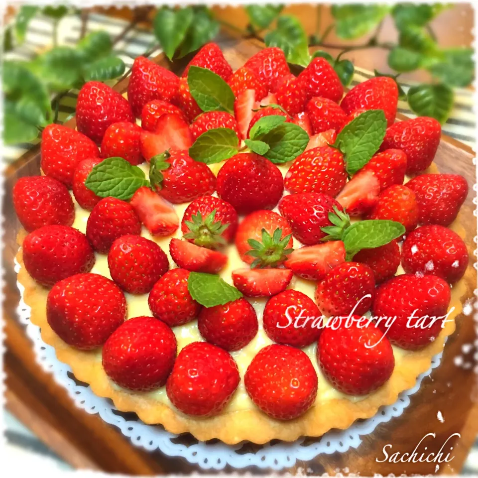 明日から家を出る長男の為に大好きな🍓いちごタルト作りました！|Sachichi♪さん